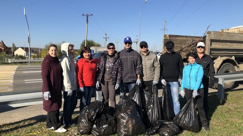 Экологический десант СНД принял участие в общегородском субботнике